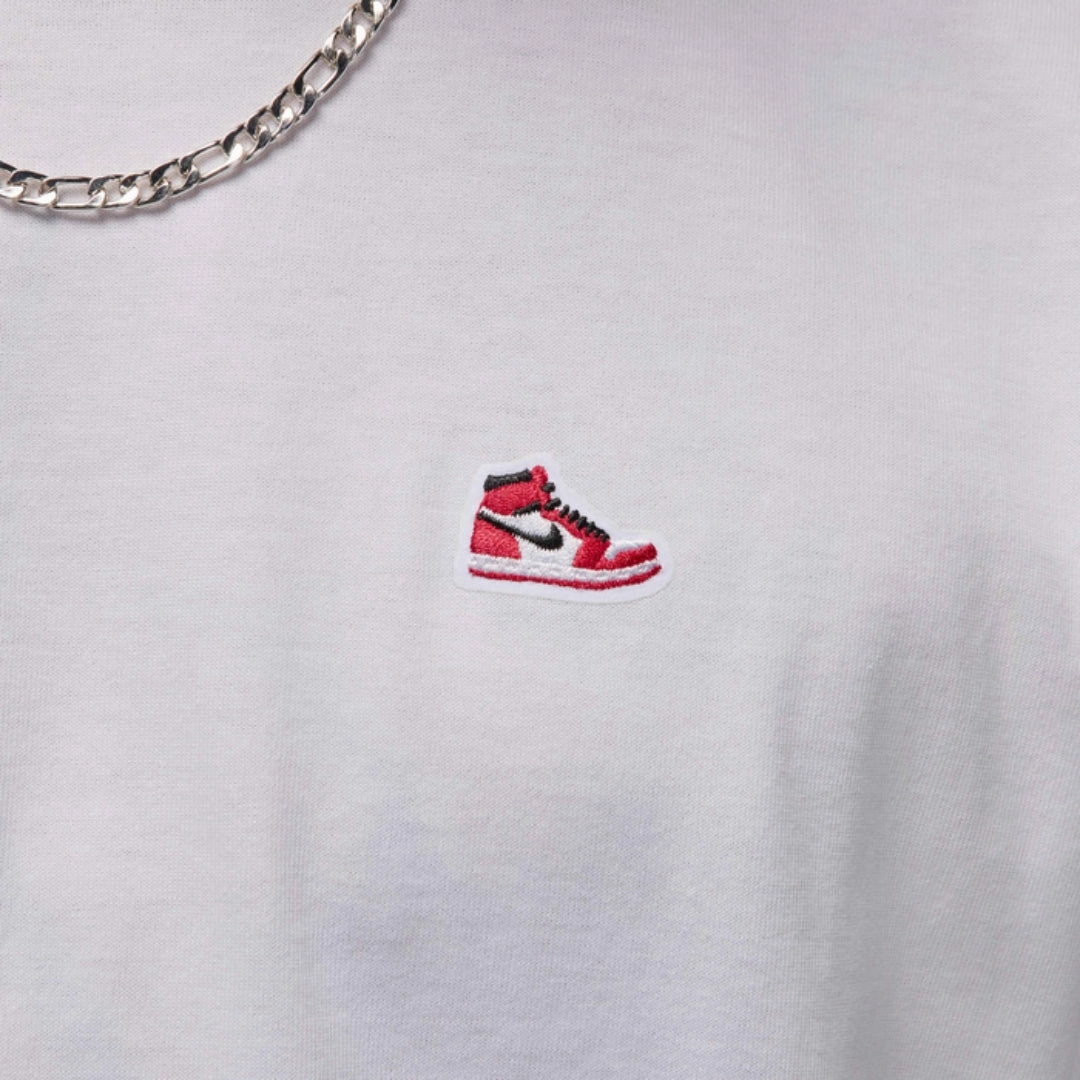 Jordan Brand Sneaker Patch T-Shirt Stretchable Fabric Sporty Layer Look