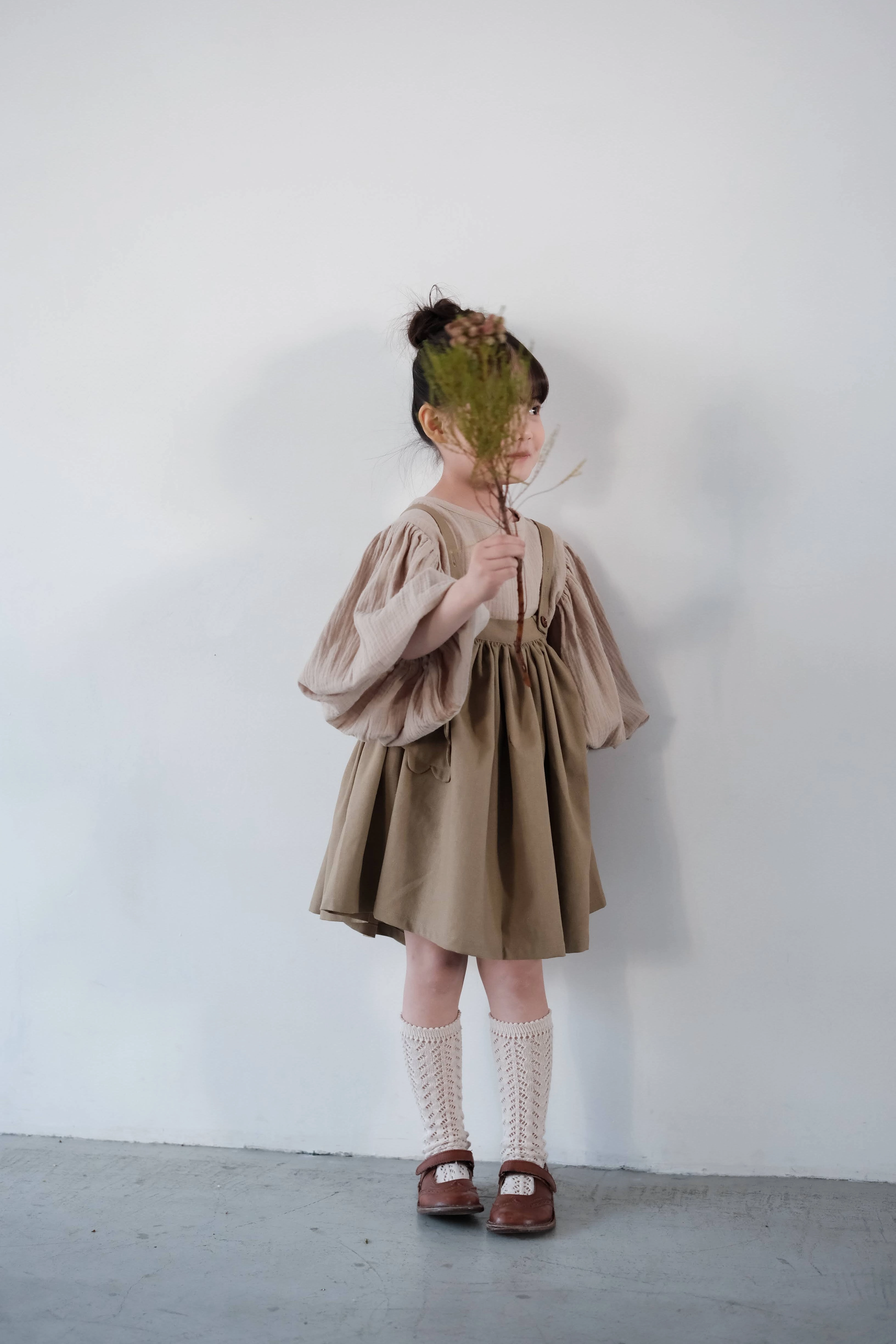 Mes Kids Des Fleurs Overall Dress, Brown Fit Mood Front Detail