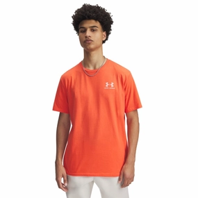 Relaxed and Easy Left Chest Logo T-shirt