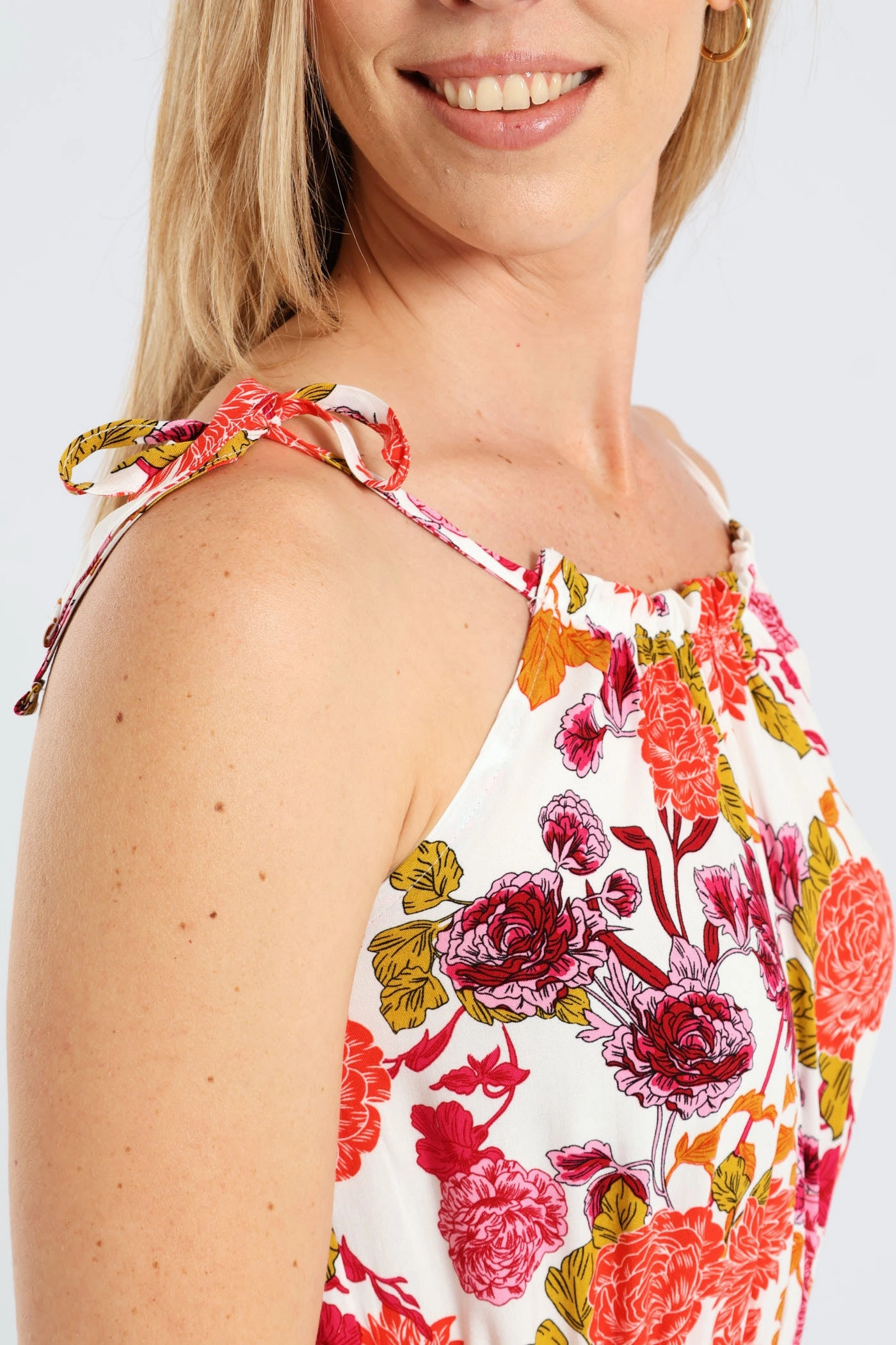 Sleeveless Strappy Shirred Waist Printed Mini Dress - White Tulle Flow Relaxed Comfort Look
