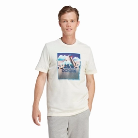 Sleek Design Athletic Comfort Wear Landscape Badge Graphic T-Shirt