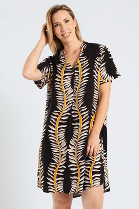 Natural Wrap City Essential Mandarin Printed Shift Dress - Black/White