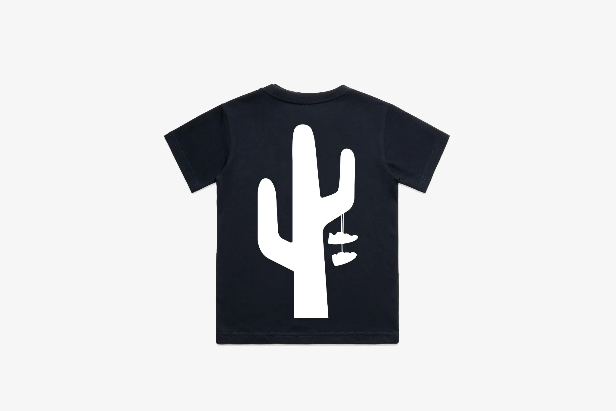 Manor "Trademark V2"  T-Shirt K - Navy / White Formal Attire