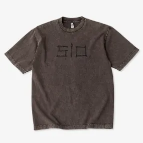 Slim Silhouette Holiday Style Matchbook Tee (Mineral Brown)