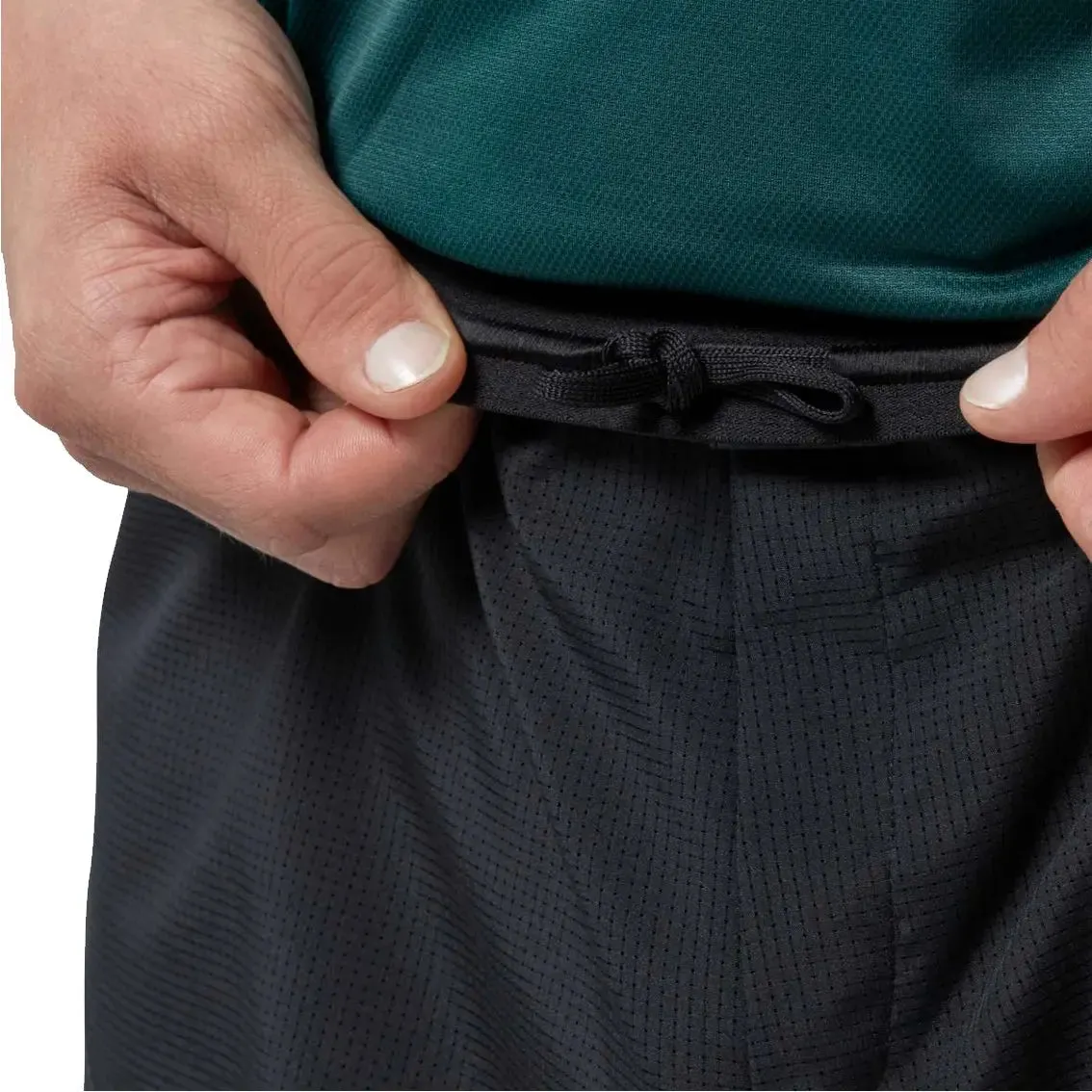 Peace Glow Cozy Layers Mens On Running Race Shorts - Black