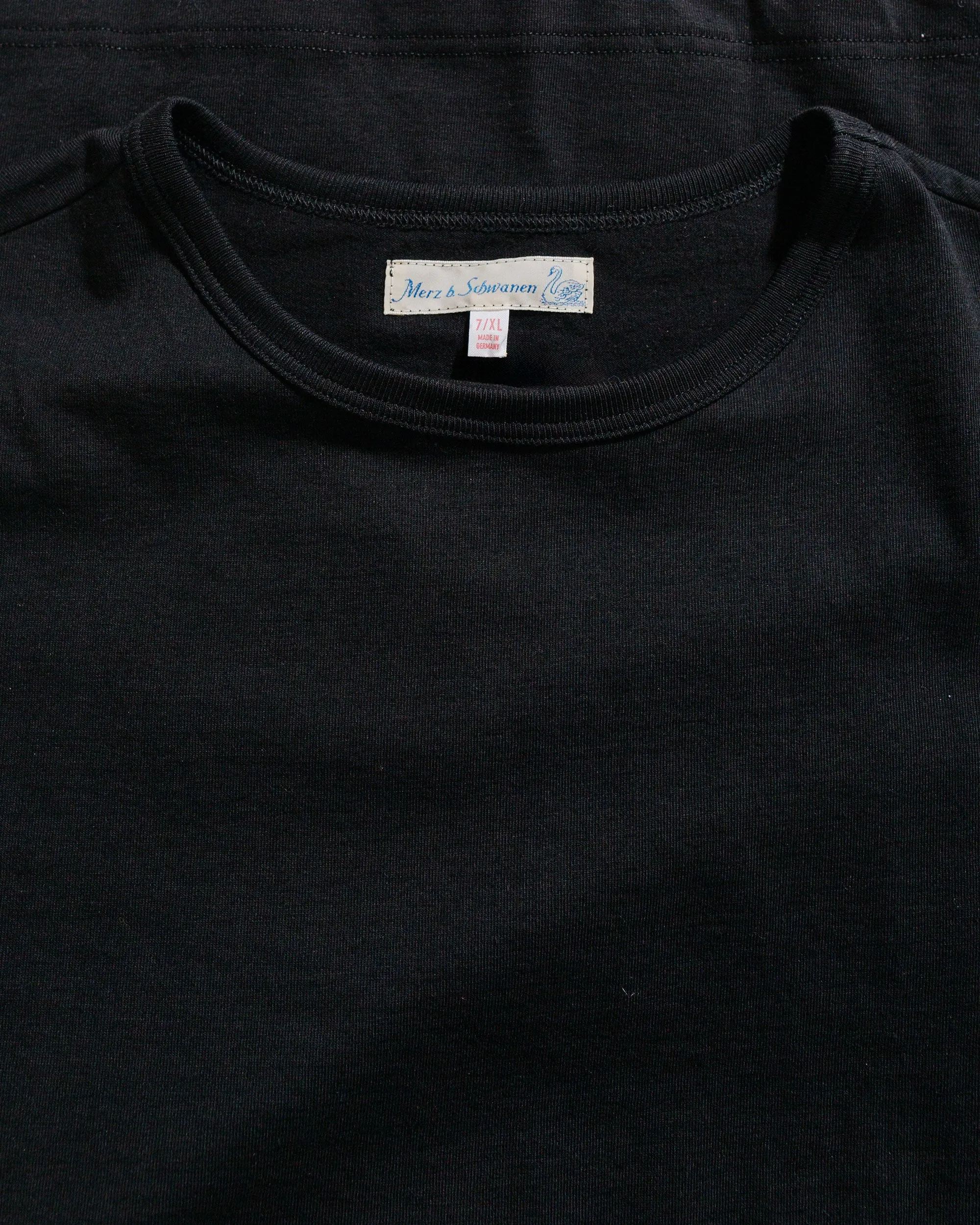 Merz B. Schwanen 215 Loopwheeled T-Shirt Deep Black Light Comfort Style