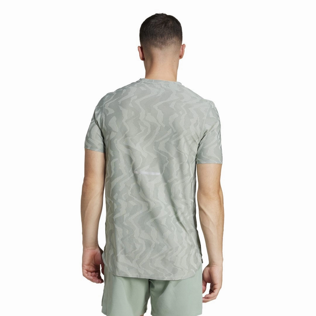 SoftenedTexturedWeave Holiday Style Ultimate Running Engineered CLIMACOOL  T-shirt