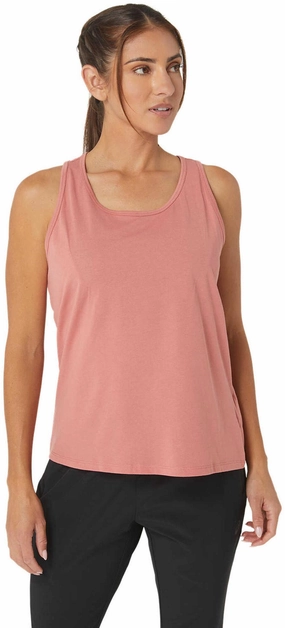 narrow size detailing Women's Training Core Tank