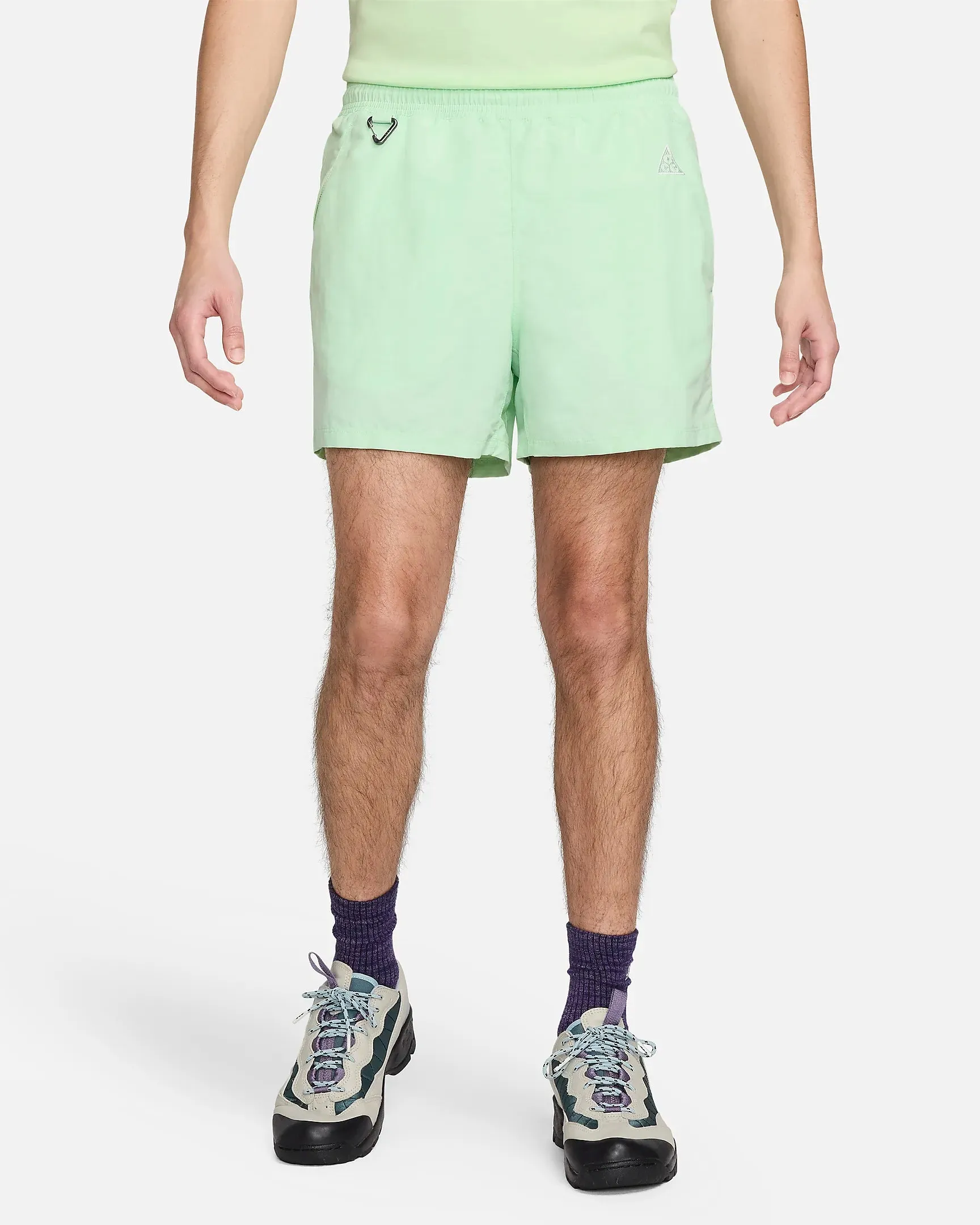 Light Fit Nike "ACG Reservoir Goat Shorts" M - Vapor Green/Summit White