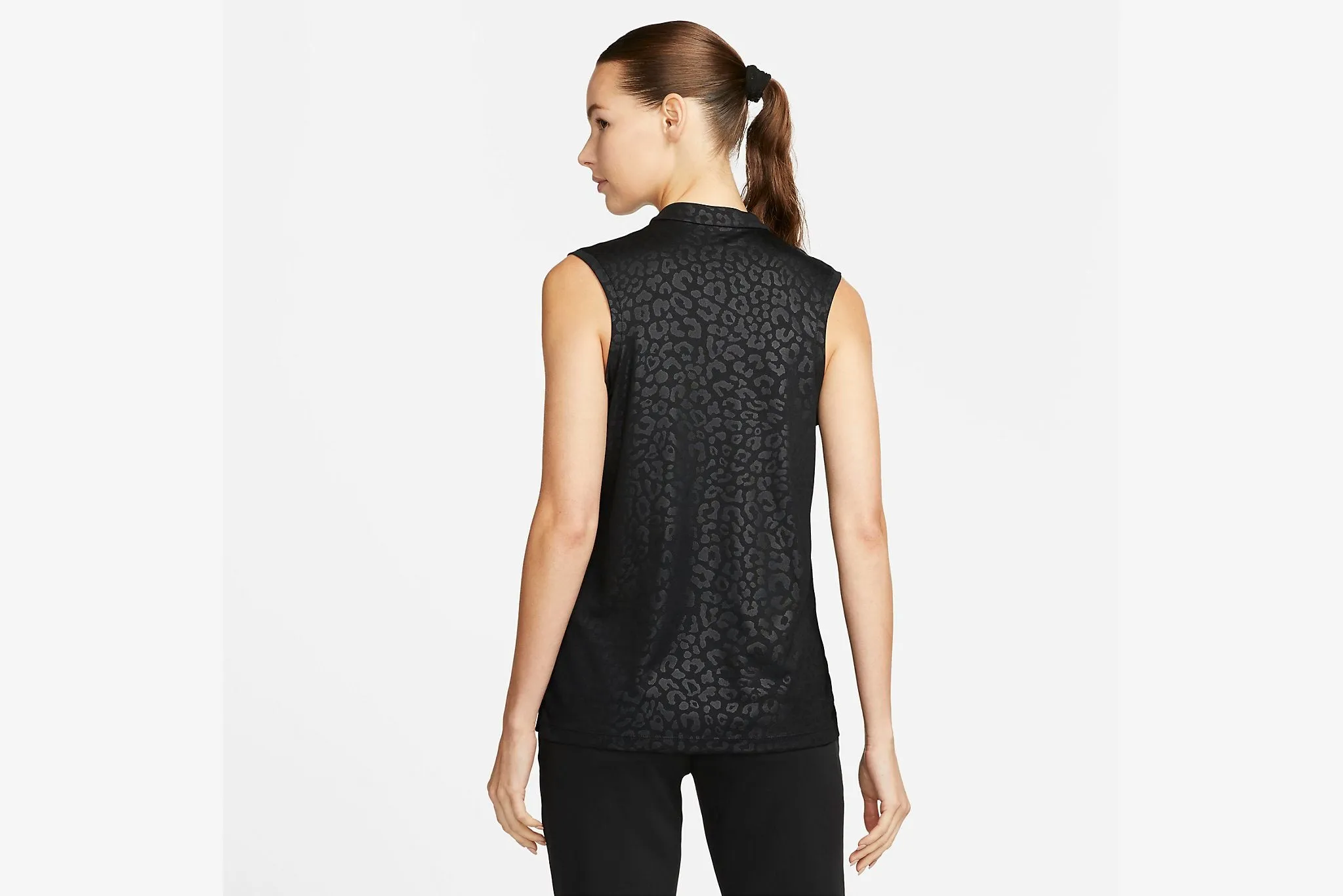 Warm Base Unique Cut Nike "Dri-FIT Victory Animal Print Embossed Sleeveless Polo Shirt" W - Black