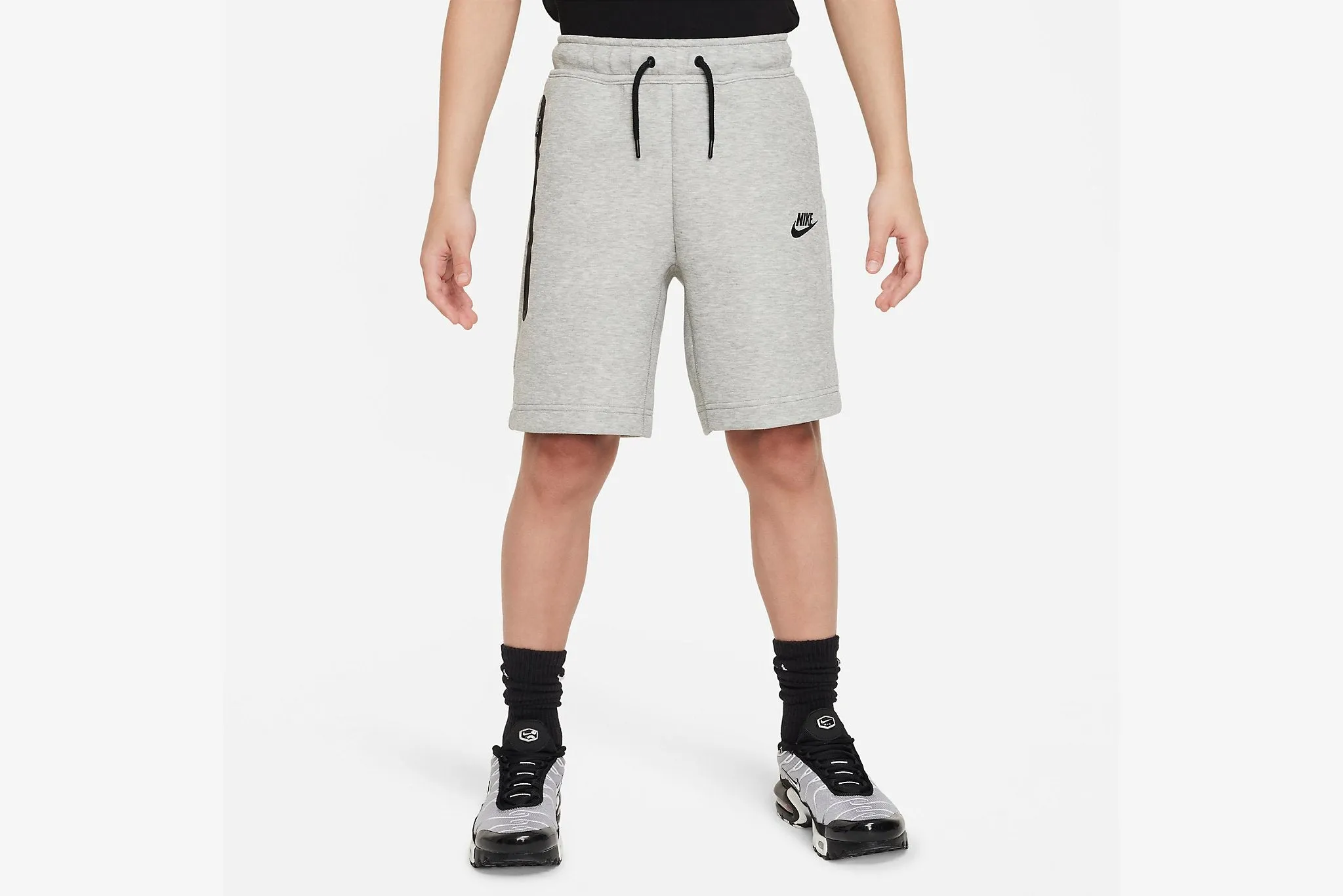 Nike "Nike Sportswear Tech Fleece Big Kids Shorts'" K - Dark Heather Grey HeatReflective Lining Daily Fit