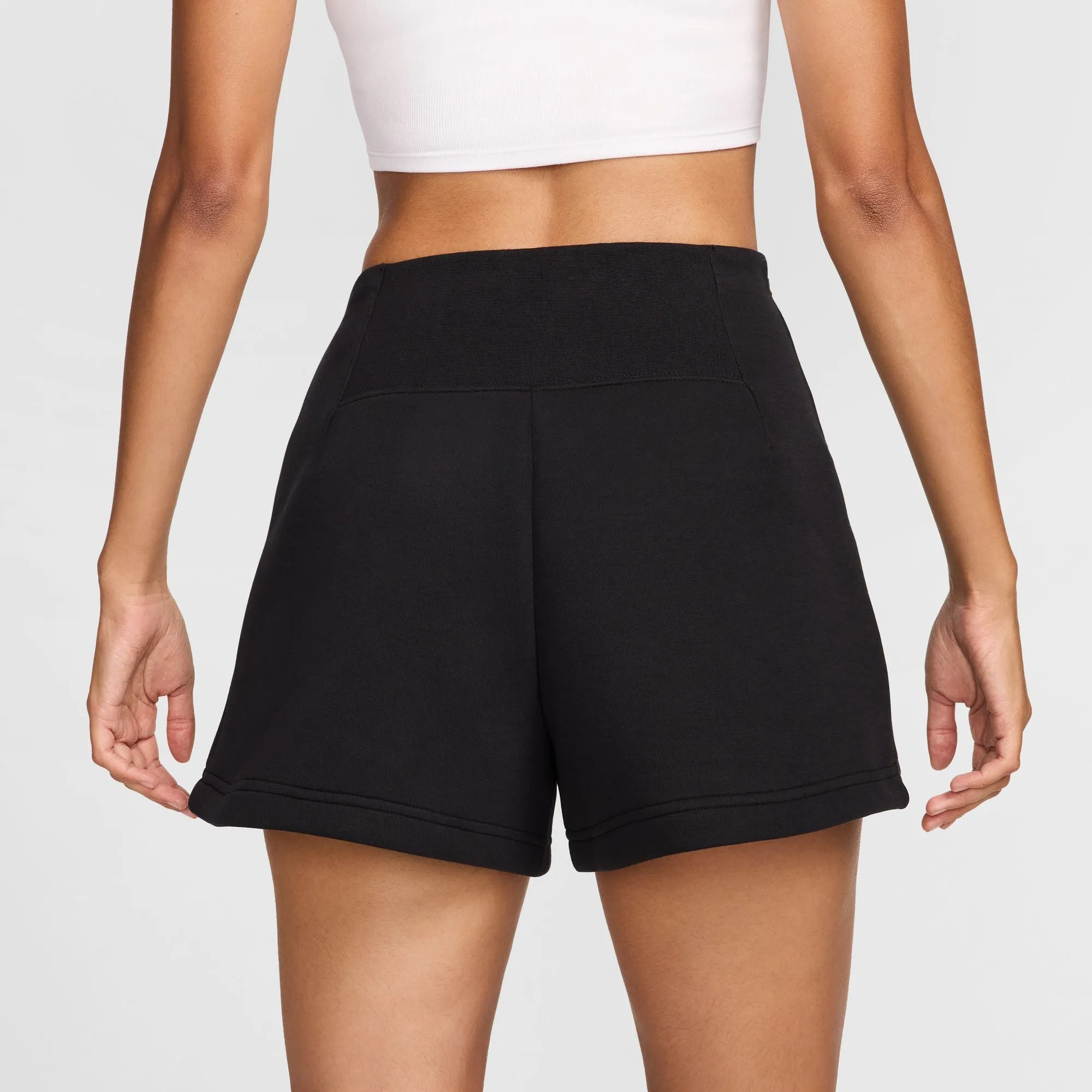 Nike "Tech Fleece High-Waisted 3" Pleated Shorts" W - Black OdorResistantClothing Practical Style