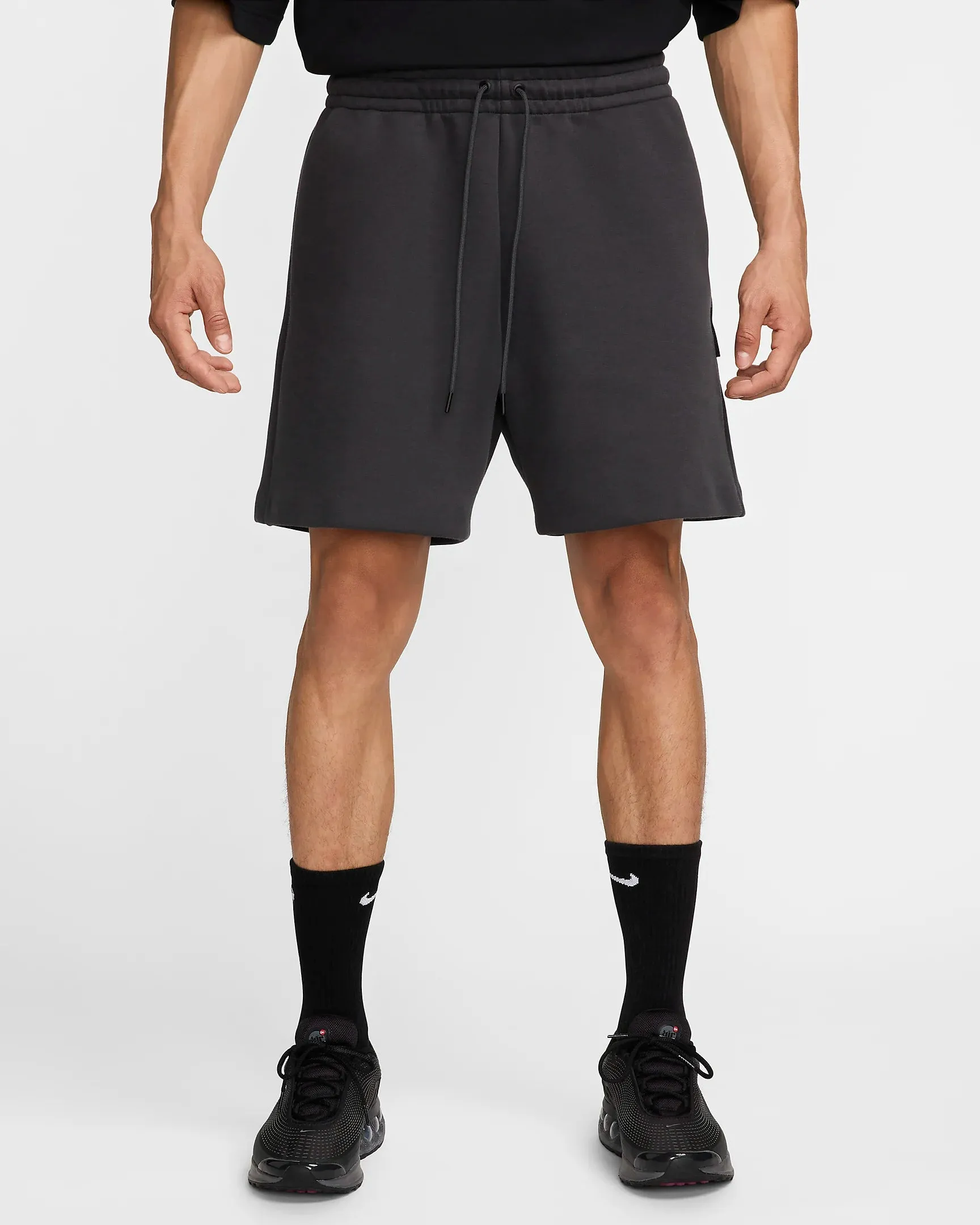 Nike "Tech Fleece" Shorts - Anthracite / Anthracite Ventilated Back Panel