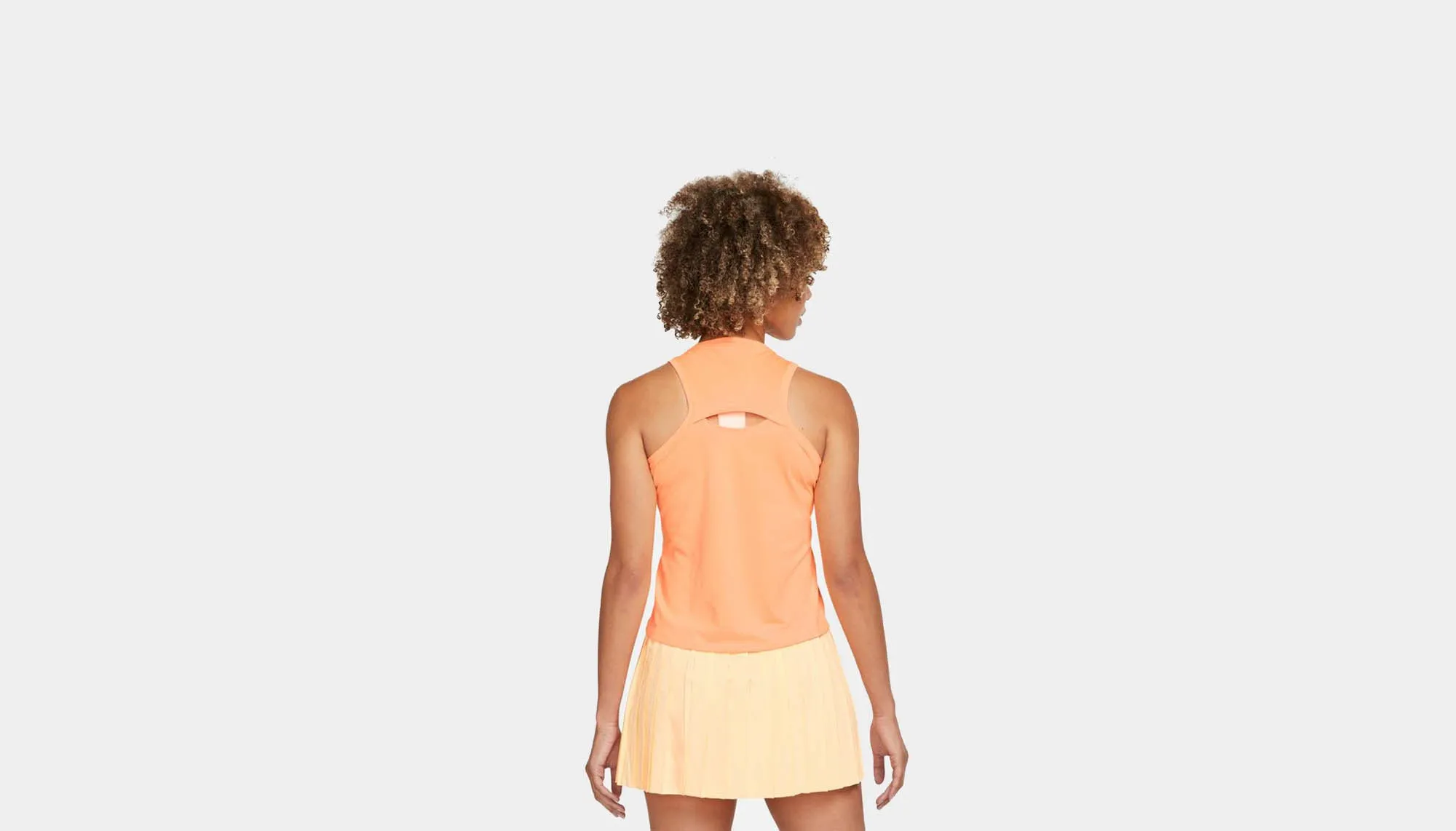 Gentle Glow MoistureWicking Fabric Nike "Victory Tennis Tank" W - Orange