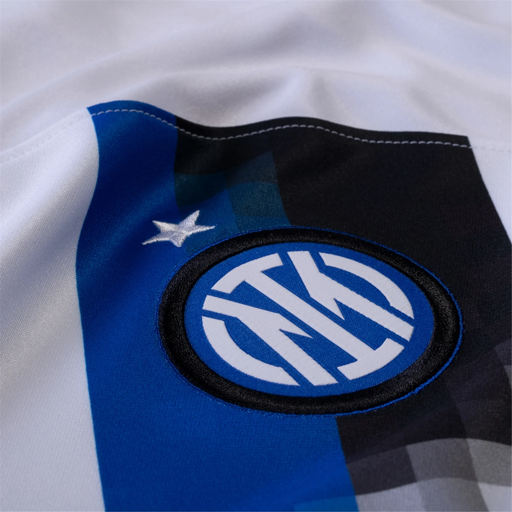 Active Design Machine Washable Durability Nike Inter Milan Marcus Thuram Away Jersey w/ Champions League   Copa Italia Patches 23/24 (White/Lyon Blue)