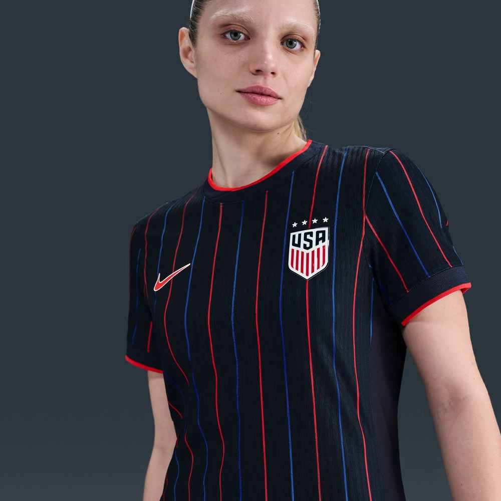 Airflow Channel Design Nike Womens USA 25/26 Away 4 Star Match Authentic Jersey 452 (Obsidian/Challenge Red)