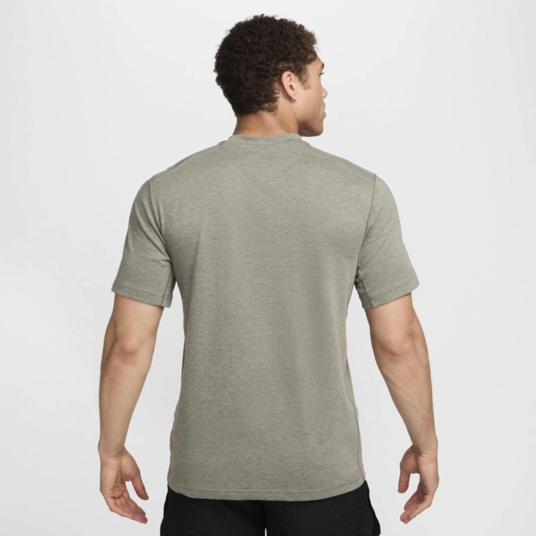 Primary Swoosh  Dri-FIT Versatile T-shirt Essential Style Wear Colorfast Dye