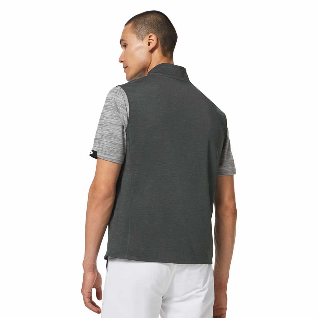 Oakley - Men's Gravity Range Vest (FOA403097 26W) Raglan Sleeve Design Weather Neutral