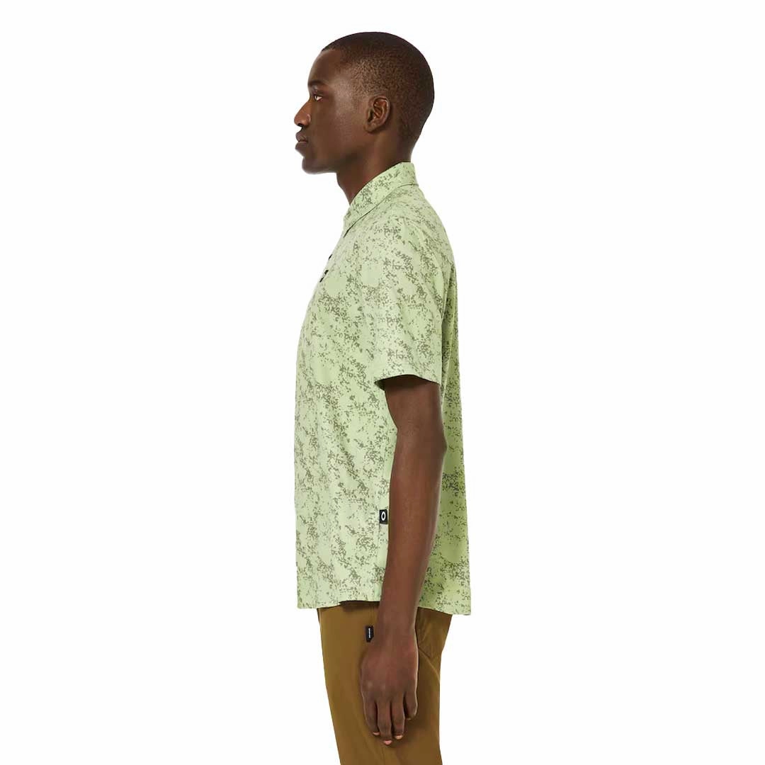 Cool Fit Oakley - Men's Sand Camo Woven Short Sleeve Shirt (FOA404369 9VN)