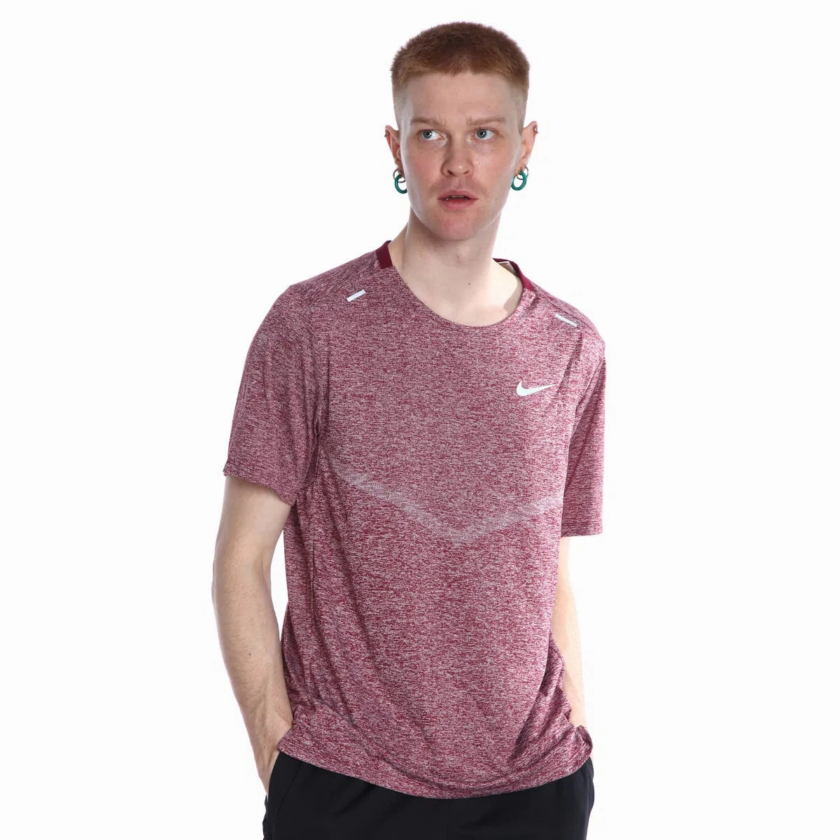 Dri-FIT Rise 365 T-shirt Soft And Comfortable MoistureWicking