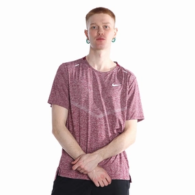 Quick Dry Material LowImpact Manufacturing Dri-FIT Rise 365 T-shirt