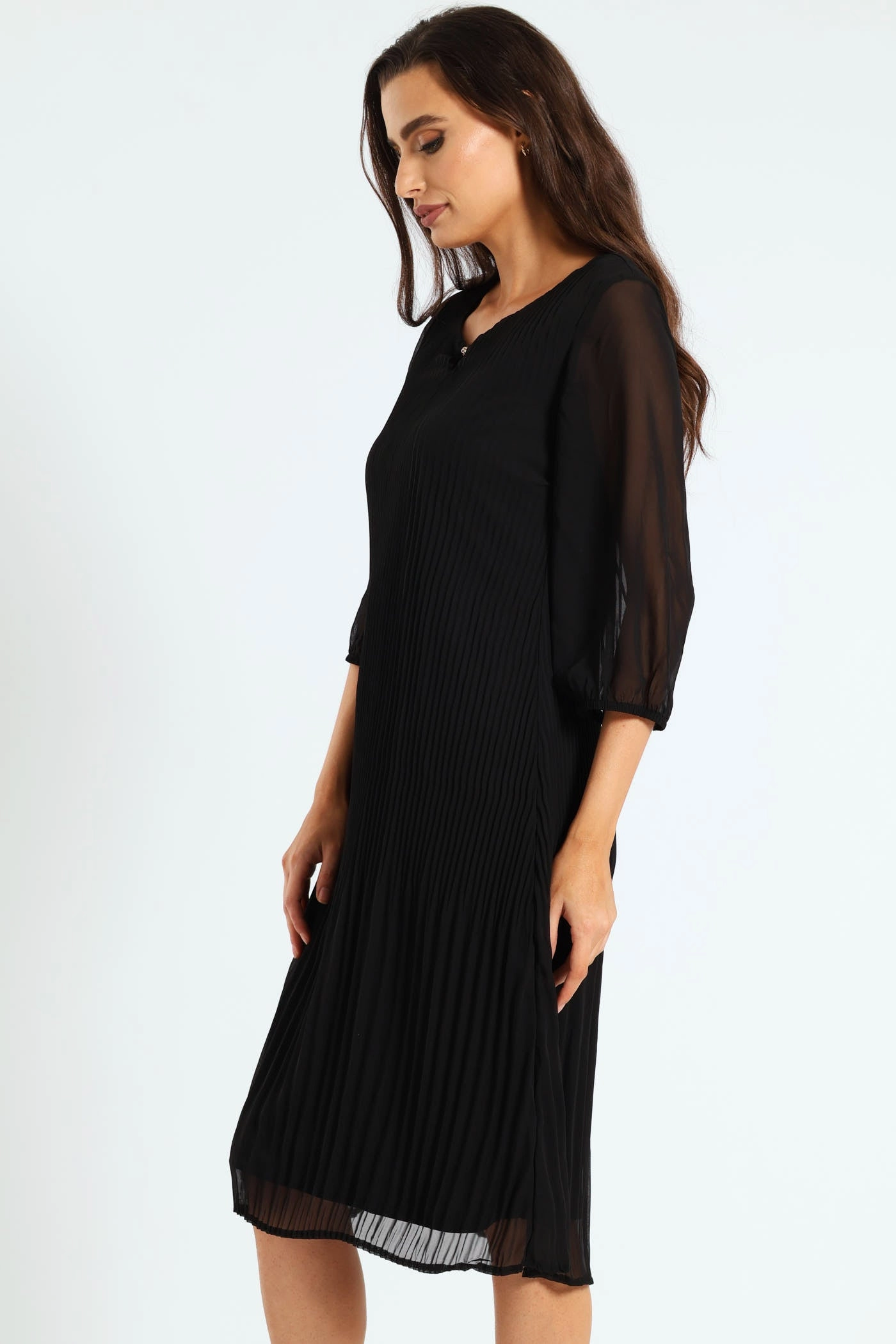 Release Pleat Dress - Black Relaxed Layer