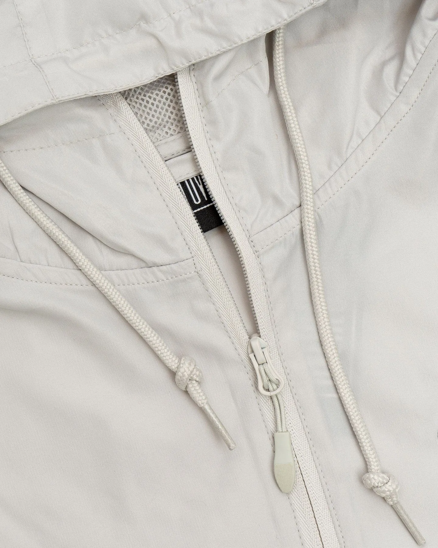 Overload Anorak Pullover Half Zip Windbreaker - Smoke / Graphite Body Free Cool Glow