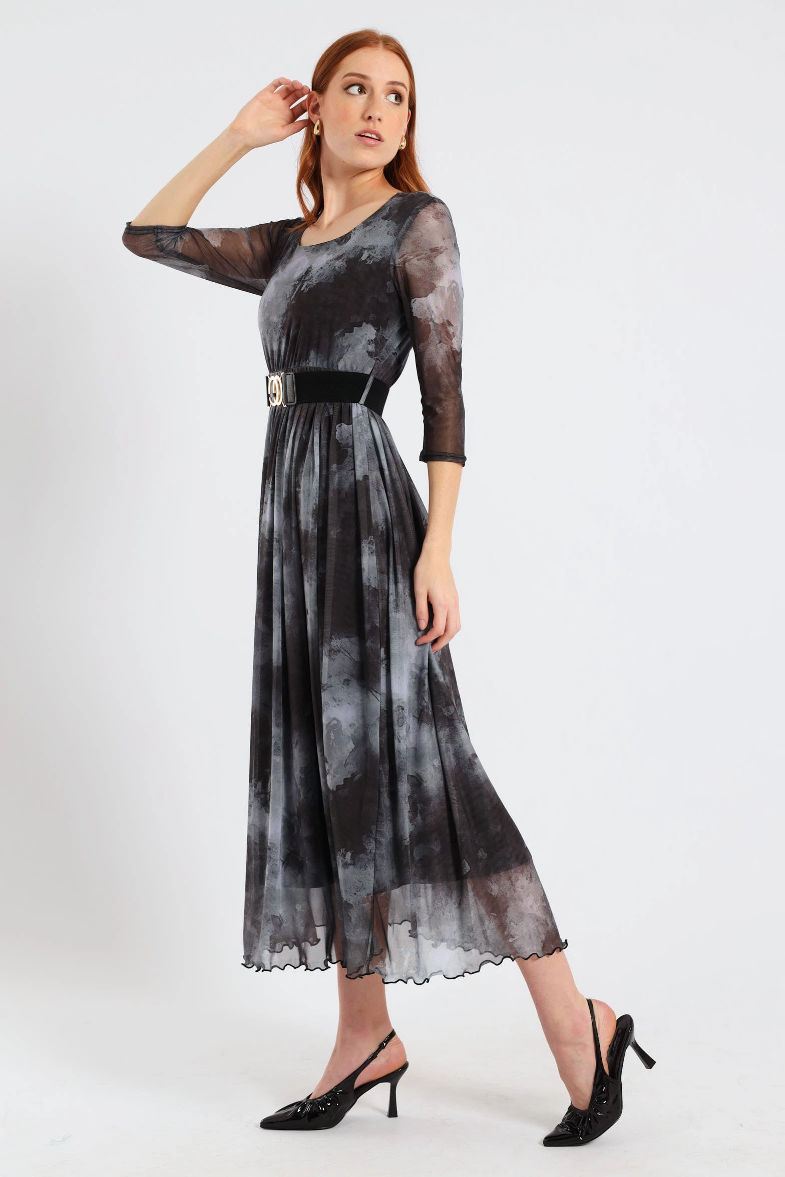 Minimal Tone Resort Ready Pleated Mesh Maxi Dress - Marble Grey