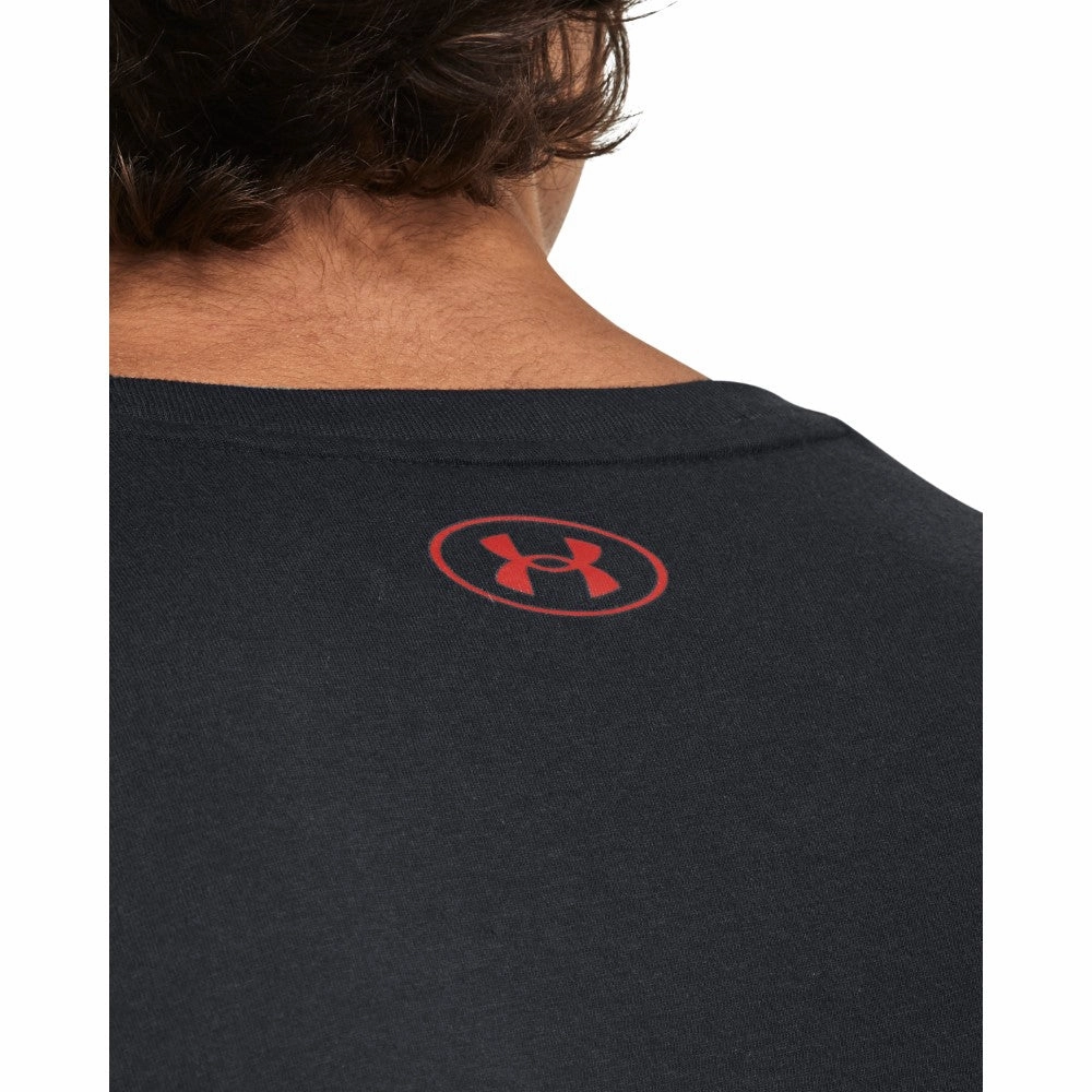 Project Rock Paradise T-shirt Essential Look