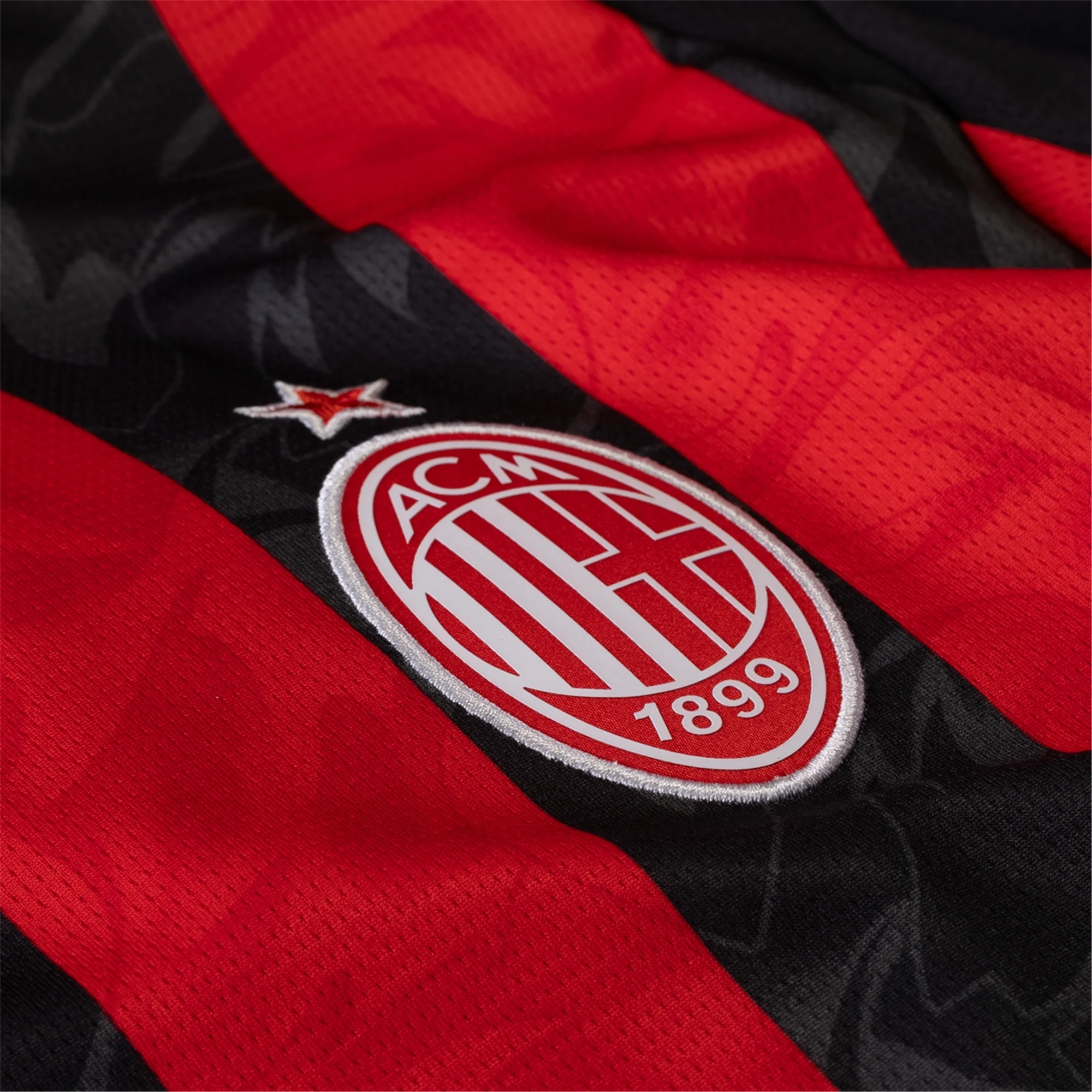 Puma AC Milan Long Sleeve Home Jersey 25/26 (Red/Black) Anti Slip Inner Grip Studio Fit