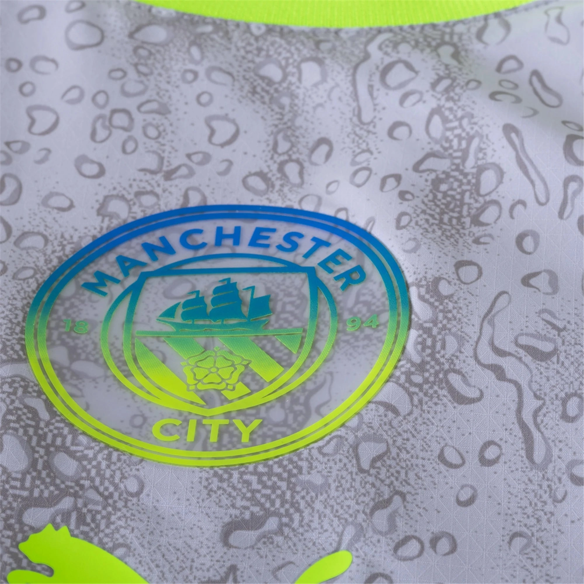 Athletic Silicone Trim Temperature Regulating Material Puma Manchester City Authentic Third Jersey 25/26 (Cool Weather/Pro Green)