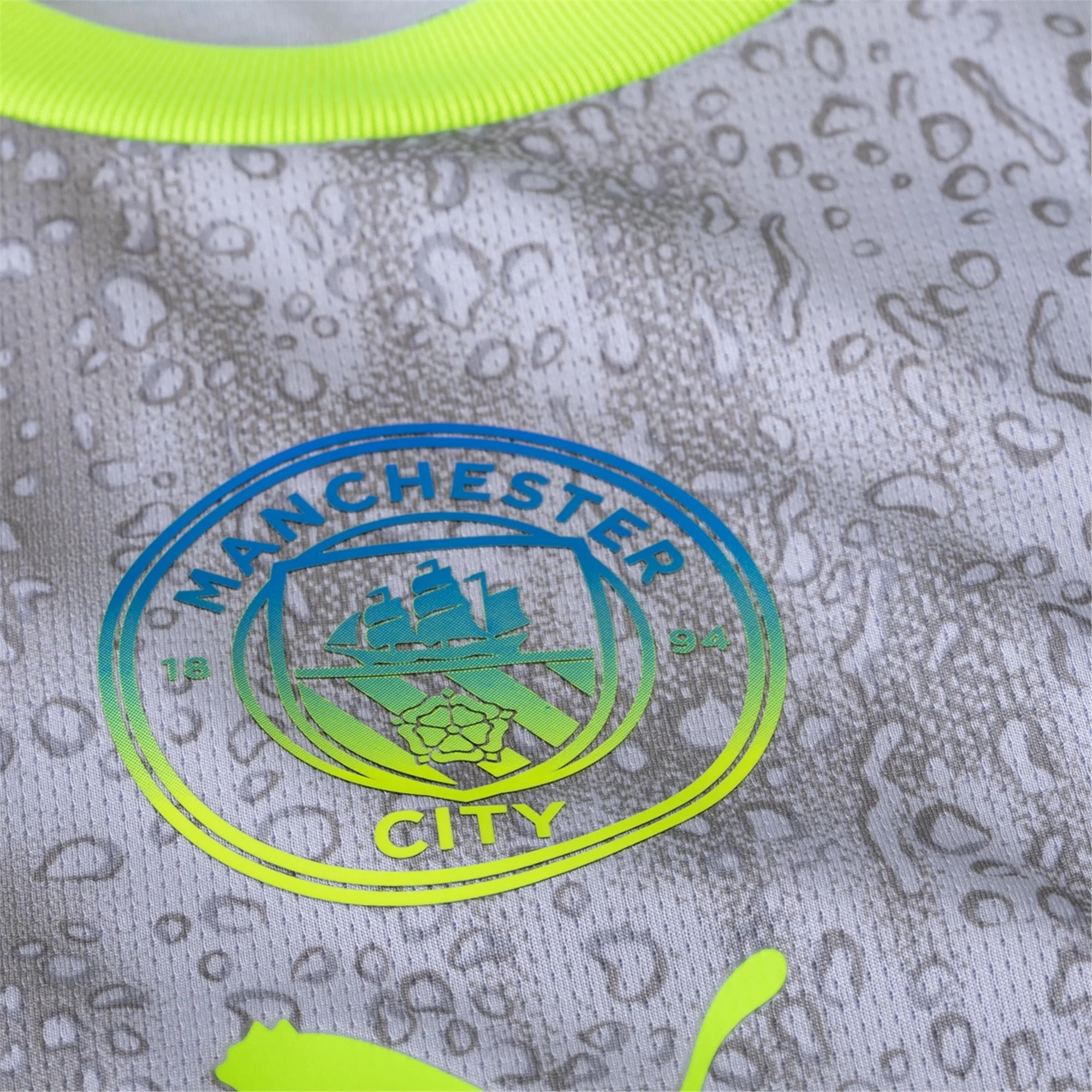 Puma Men's Manchester City Third Jersey 25/26 (Cool Weather/Pro Green) Ergonomic Cut