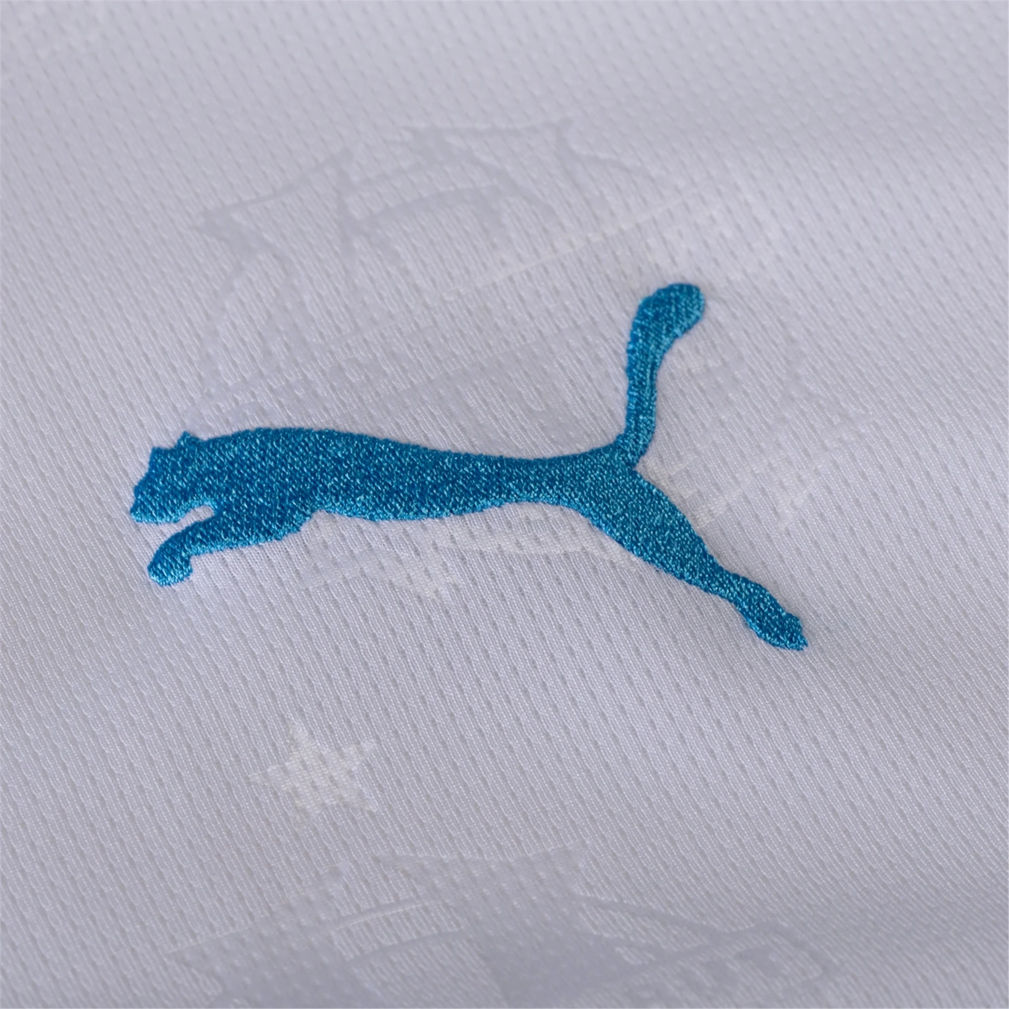Stretchable Seams Puma Men's Marseille Home Jersey 25/26 (White/Blue)