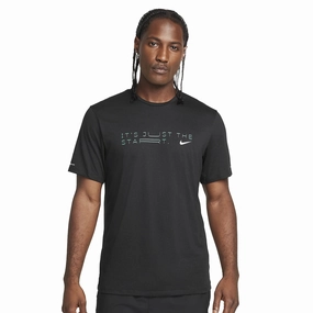 Mens Nike Dri-FIT Rise 365 Kipchoge Tee Wool combination Snag Resistant Surface