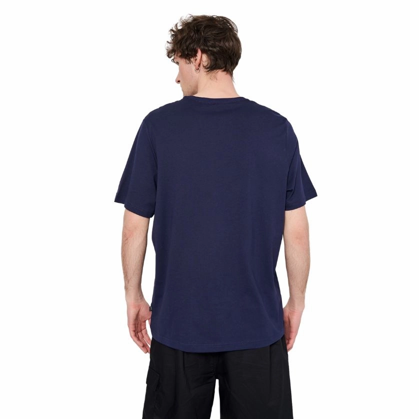 Holiday Wear Basic Wear ESS Logo T-shirt