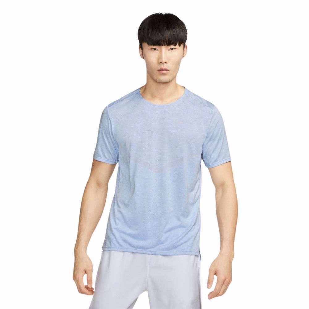 Rise 365 T-shirt Day-to-Night Look Relaxed Vibes