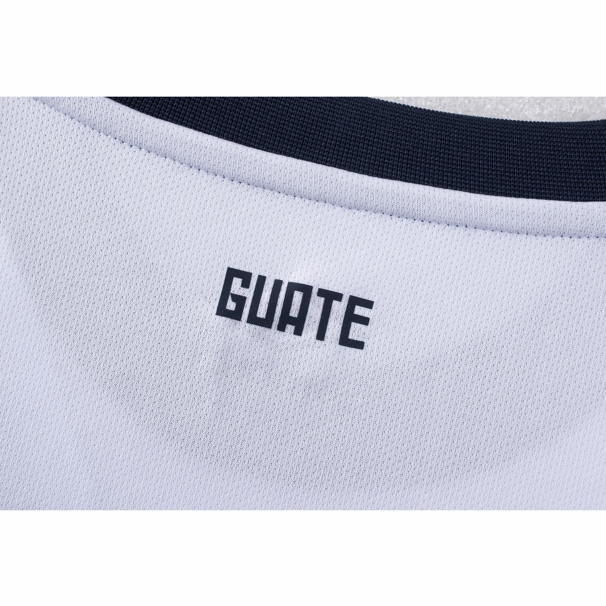 Umbro Stheven Robles Guatemala Home Jersey 25/26 Gold Cup 2025 Patch (White) Smooth Texture Breathable mesh lining