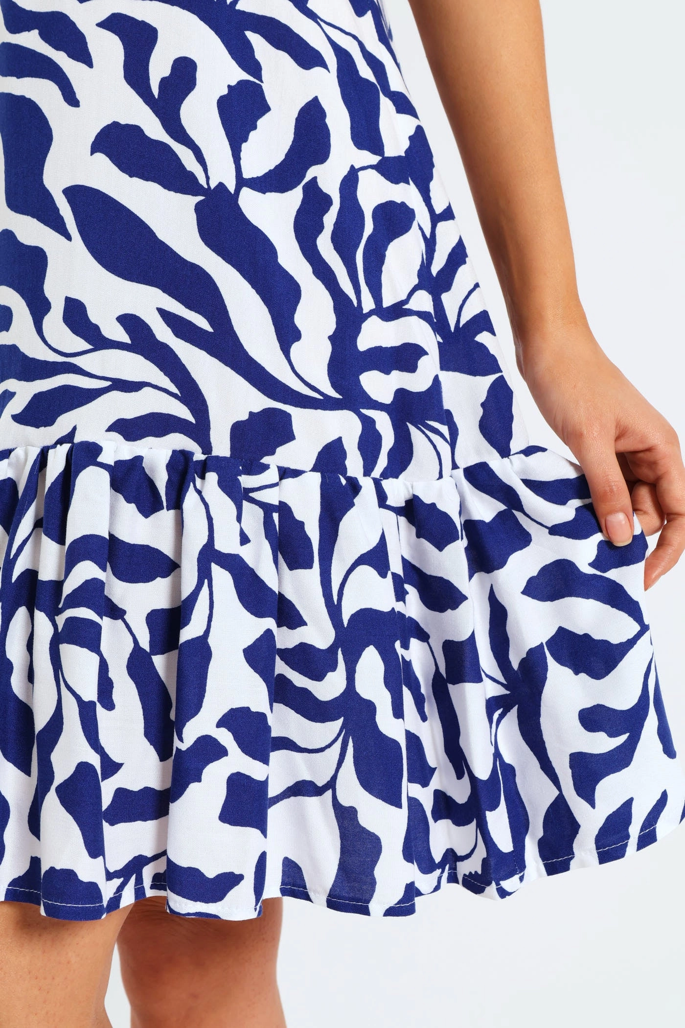V-Neck Frill Sleeve Drop Hem Tie Detail Printed Mini Dress - Navy/White Fall Fashion