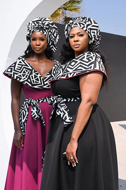 Smakuhle Reversible Dress - Black Bold Look