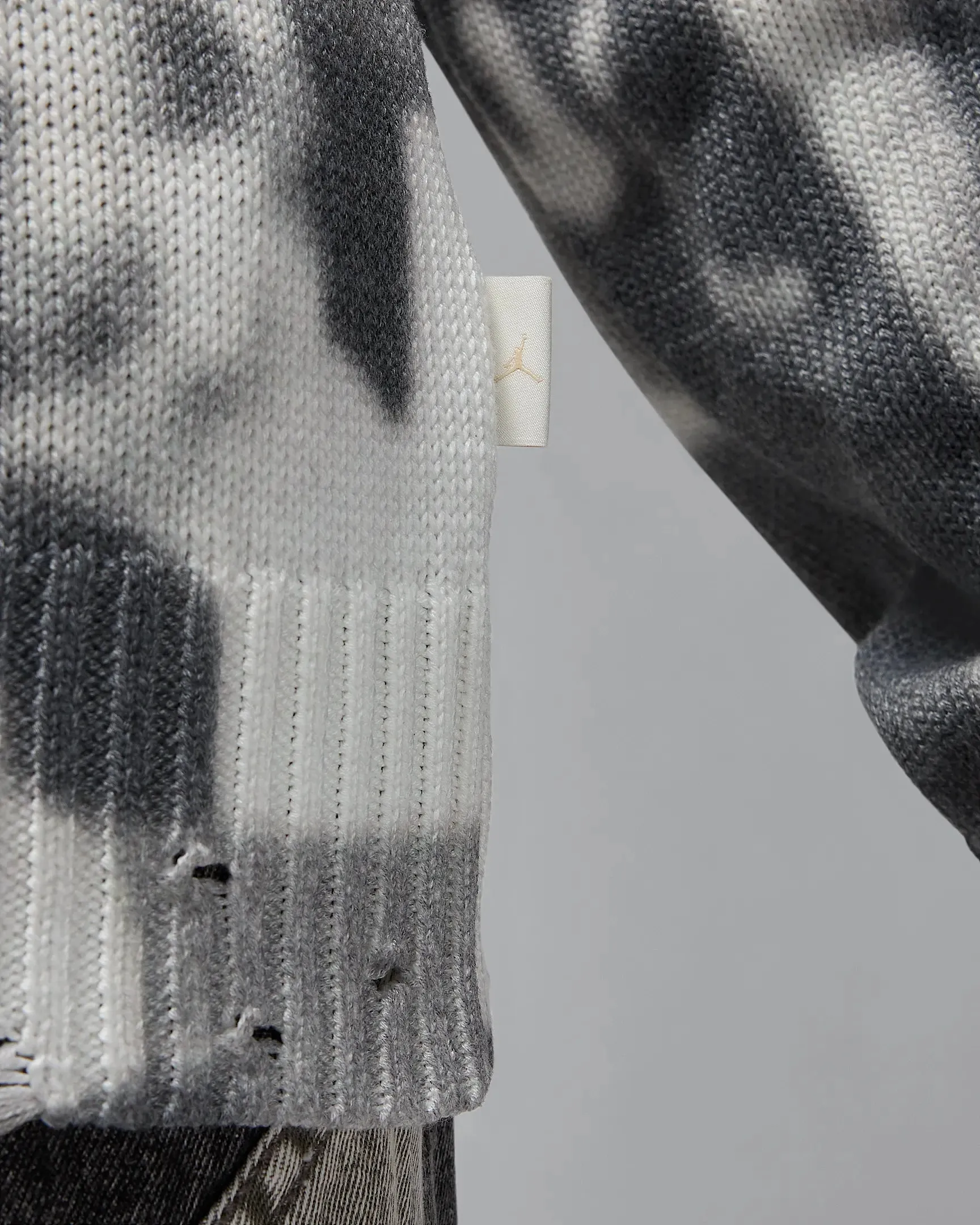 Summer Wear Air Jordan "Knit Sweater" - M - Sail