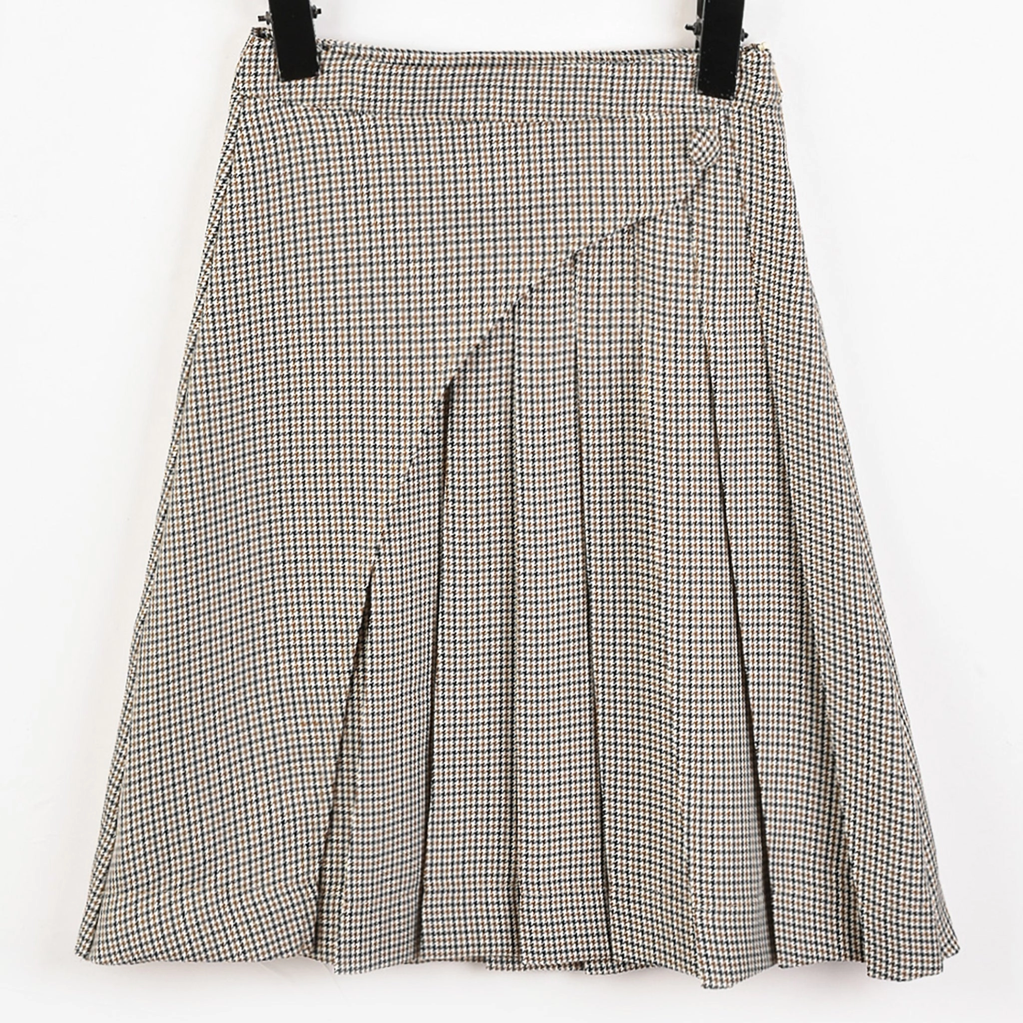 Laid Back Look Photoshoot Ready Pleated Wrap Skirt
