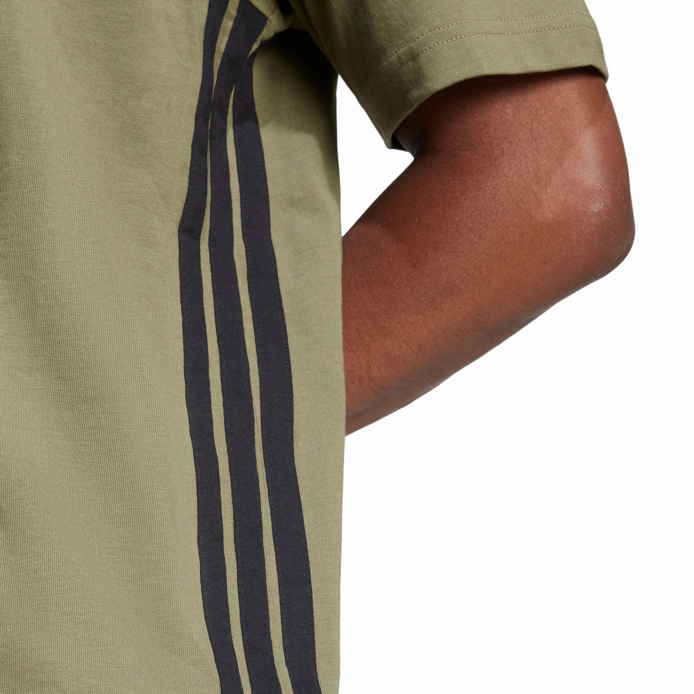 Essentials 3-Stripes Single Jersey T-shirt Easy Wear Look