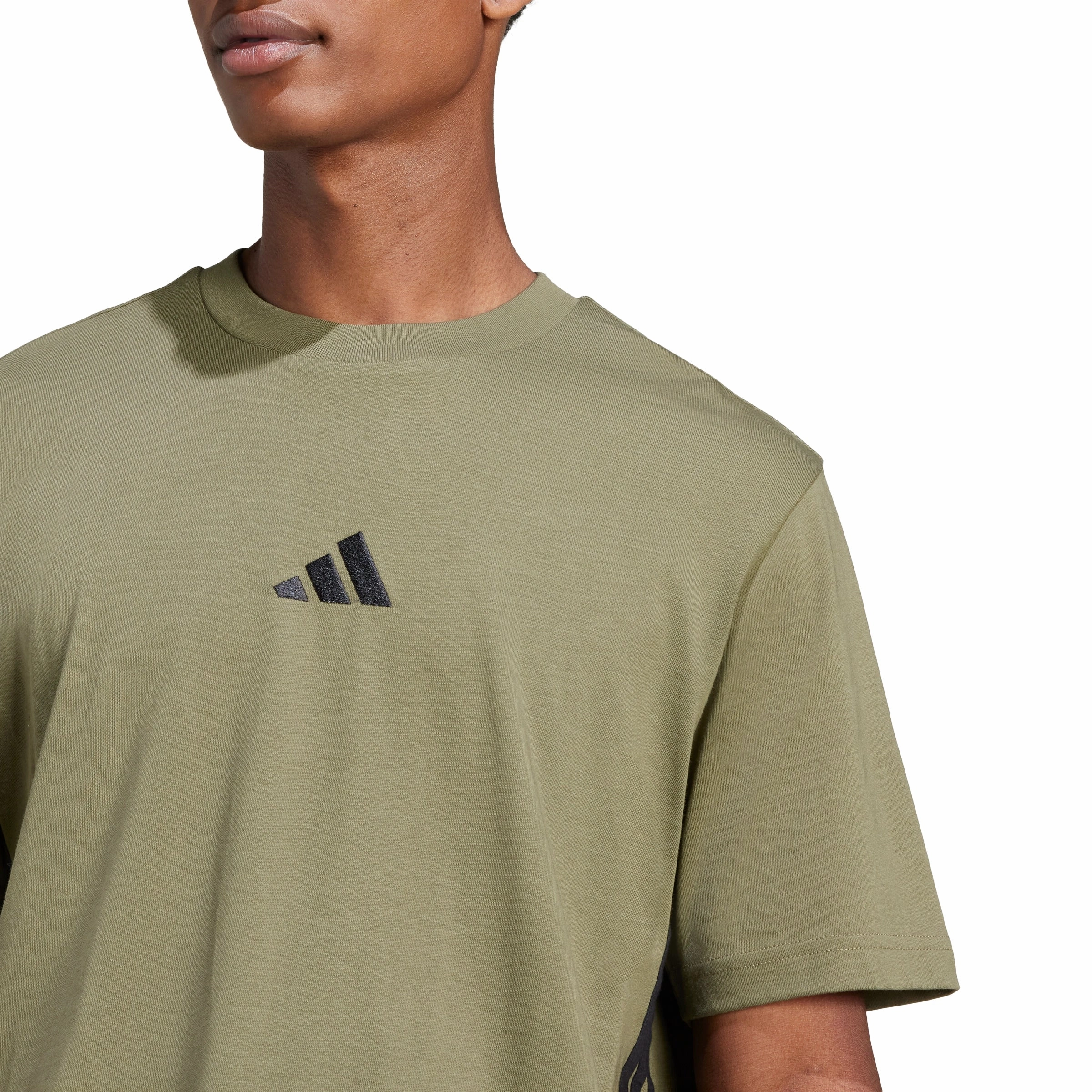 Fashion Top Layering Must-Have Essentials 3-Stripes Single Jersey T-shirt