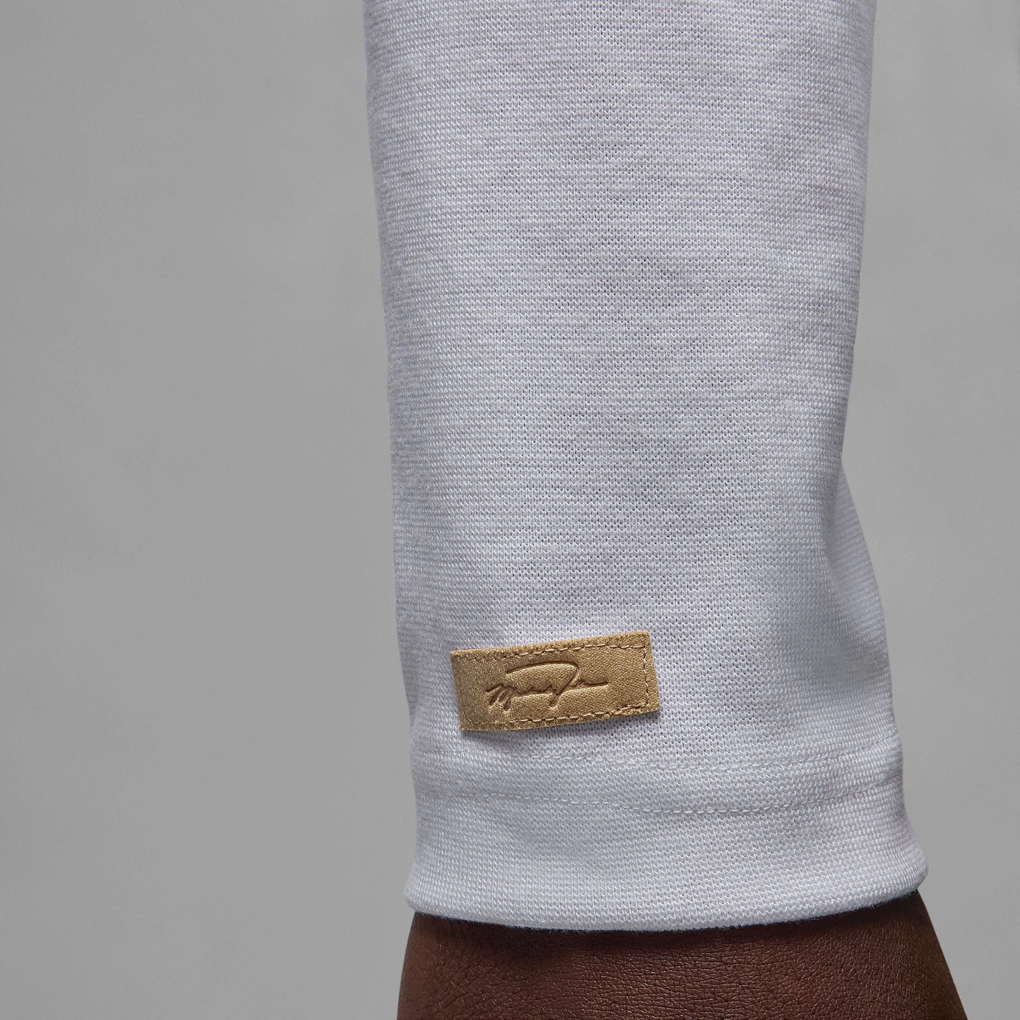 Effortless Comfort Fluid motion Jordan "Pullover Golf Hoodie" M - White