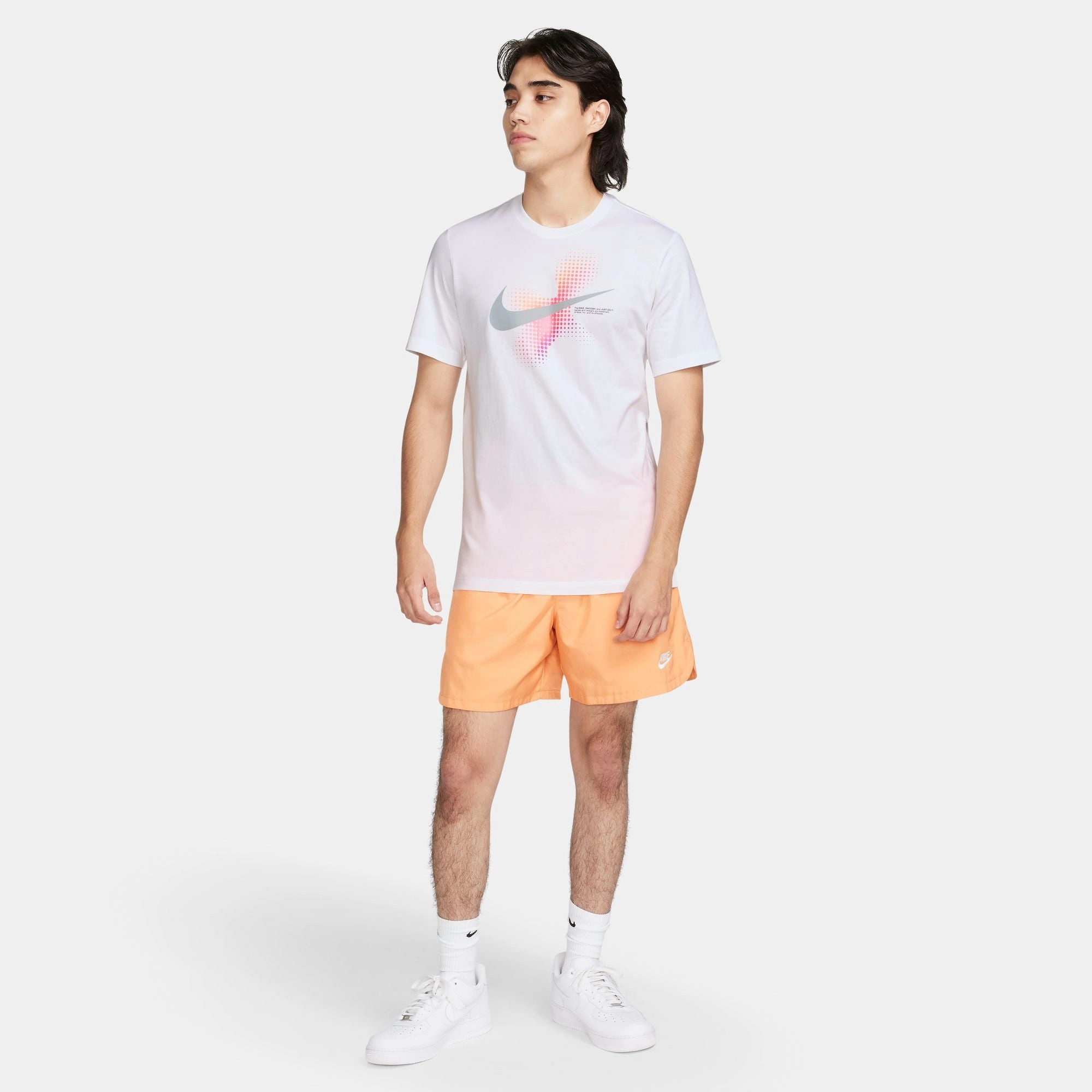 Swoosh Dot Print Graphic T-shirt Pilling Resistant Finish