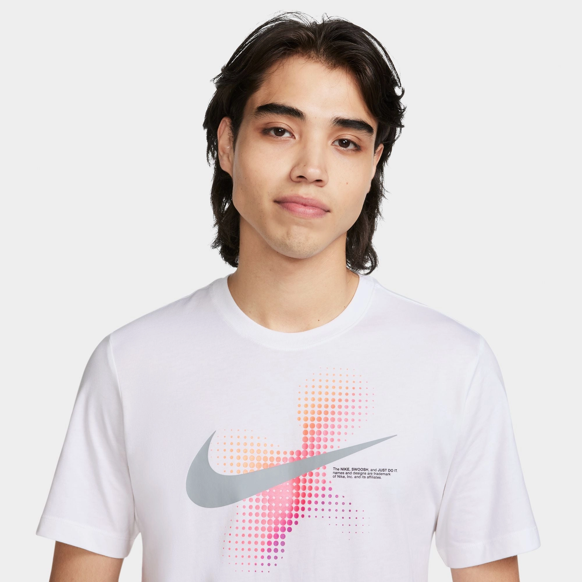 insulated Vibrant Prints Swoosh Dot Print Graphic T-shirt