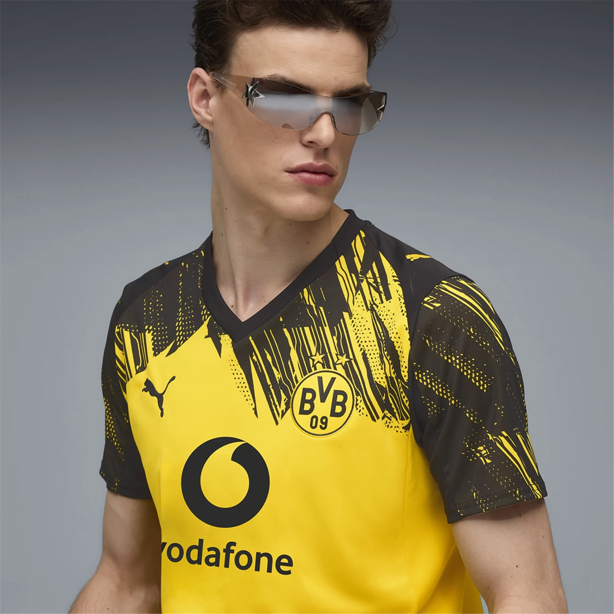 Non Restrictive Armholes Quick Fit Puma Men's BVB Dortmund Home Jersey 25/26 (Faster Yellow/Black)