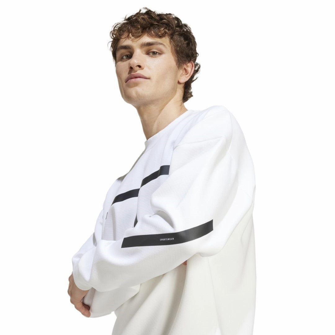 Z.N.E. Sweatshirt date night look right for hot weather
