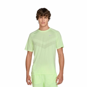 Minimalist Wear Stride Dri-FIT ADV Running T-shirt