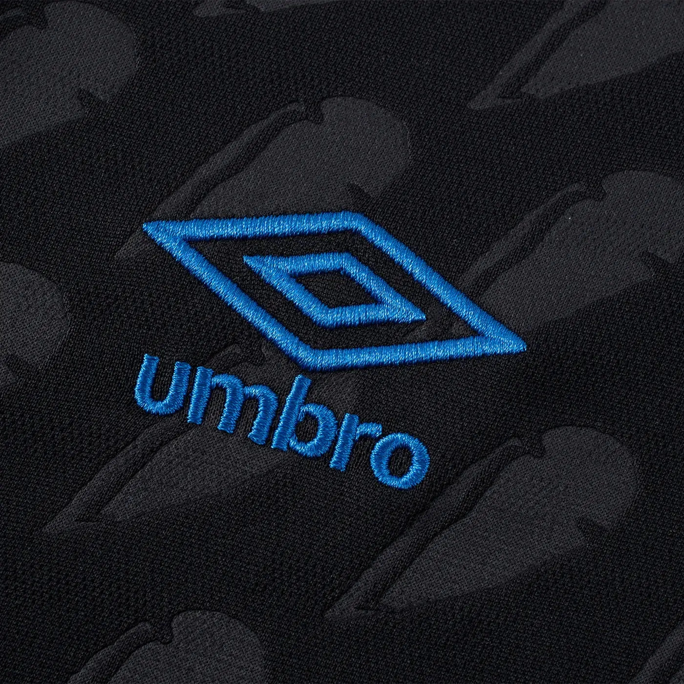 Performance Fit Umbro EL Salvador 25/26 Third Jersey (Black)